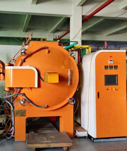 Vacuum sintering furnace at Emitech