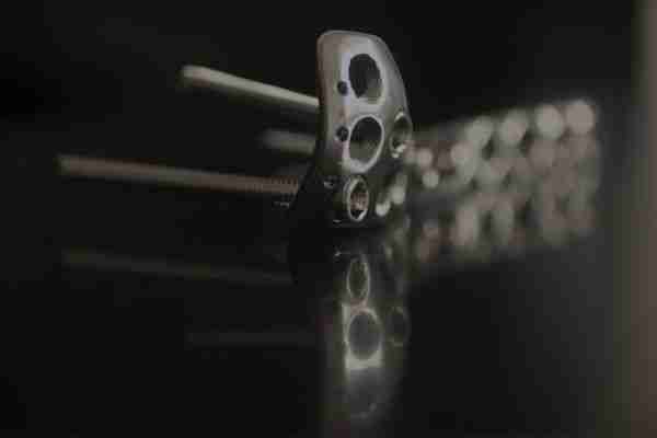 Titanium MIM orthopedic implants