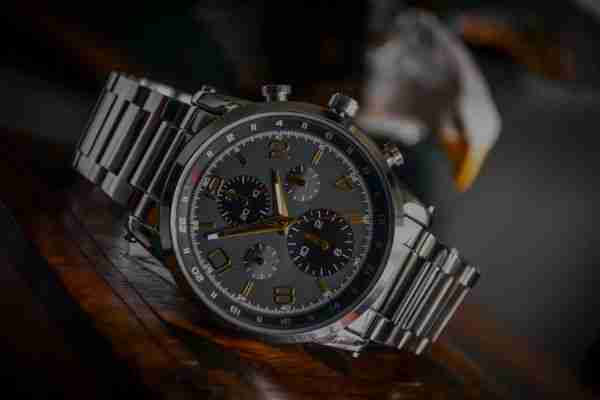 Titanium MIM watch components